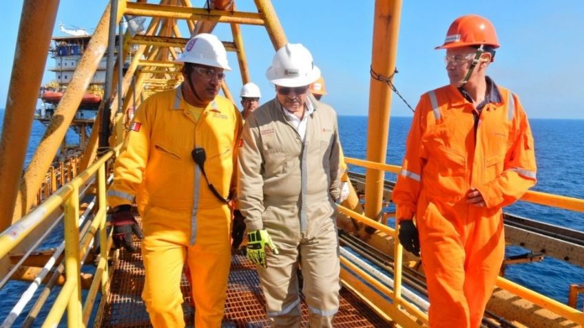 PEMEX supera a empresas privadas con 8 veces más producción de hidrocarburos