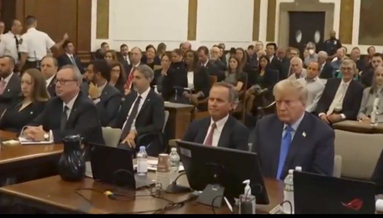 Donald Trump comparece en nueva York