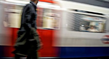 Suspenden a conductor del metro de Londres por encabezar cánticos pro palestinos