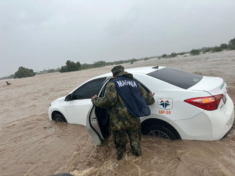 Tormenta tropical Norma deja 3 muertos en Sinaloa