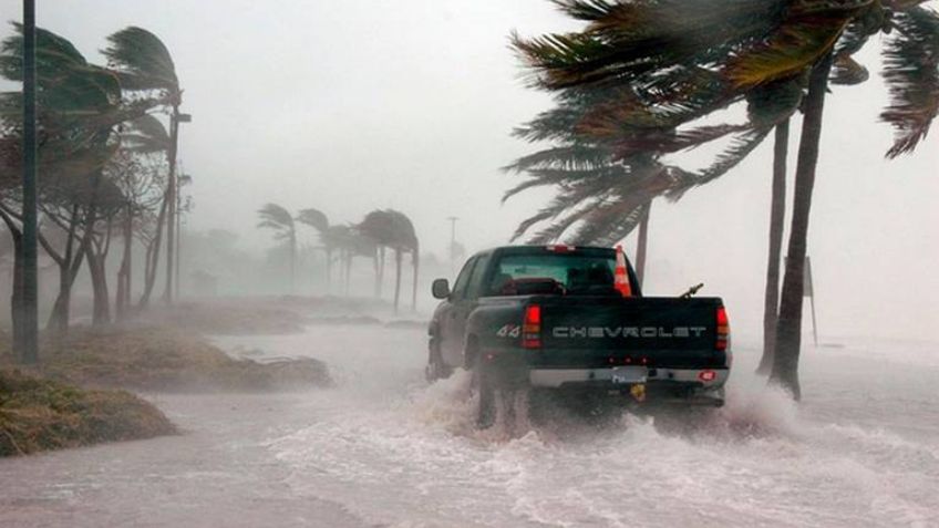 Conagua: Tormenta tropical 'Otis' evoluciona a huracán categoría 1; causará lluvias aquí