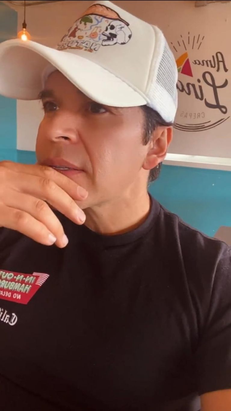 Raúl Sandoval detenido en el aeropuerto