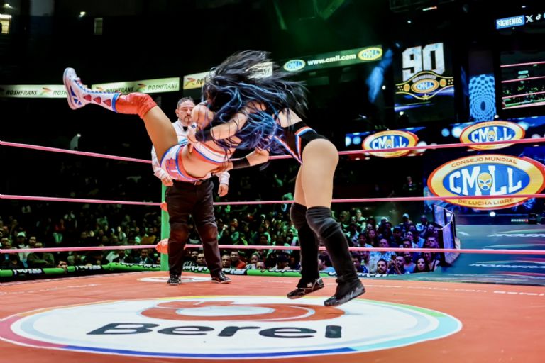 Tessa Blanchard vence a Stephanie Vaquer y es la campeona del Gran Prix Femenil del CMLL