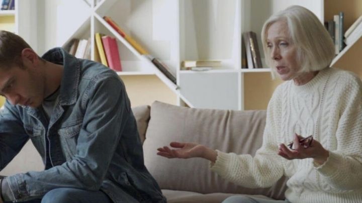 Una mujer italiana gana demanda para echar de sus casa a sus hijos 'parásitos' de 40 años