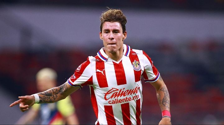 Chivas anuncia su segunda baja para el Clausura 2024: 'Chicote' Calderón se va del equipo