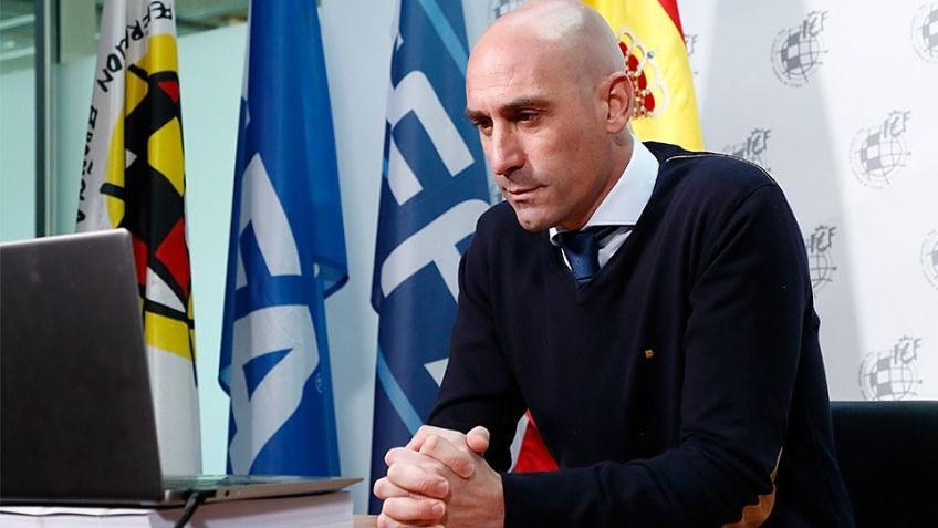 Luis Rubiales es inhabilitado por la FIFA por caso con Jennifer Hermoso; anuncia que apelará