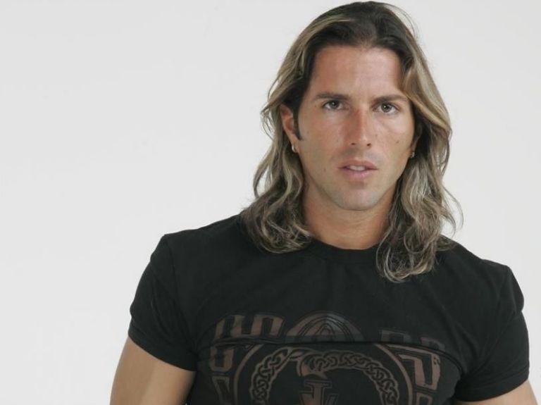 Poncho De Nigris revela que mujeres del crimen organizado lo quisieron comprar