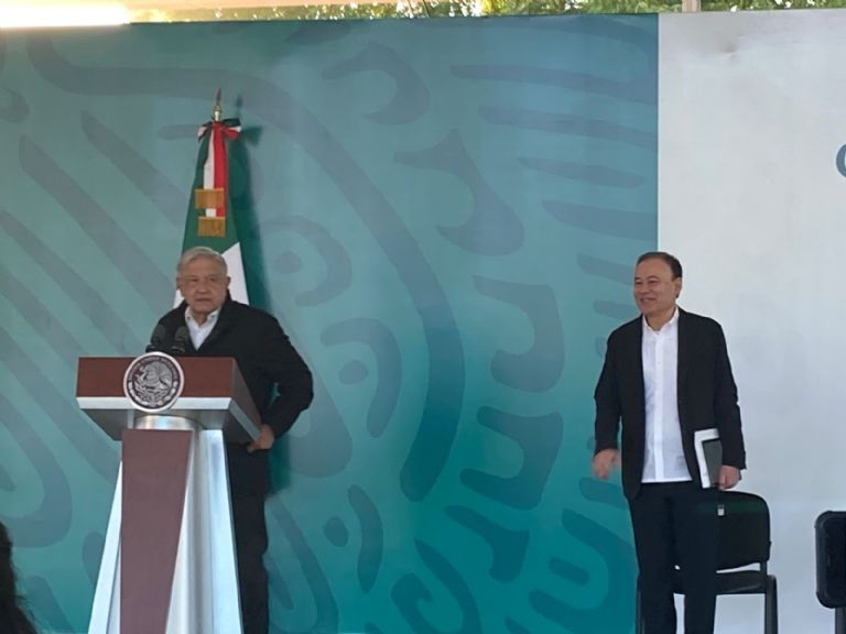 AMLO encabeza su 'mañanera' en Ciudad Obregón, Sonora. Foto: Cortesía