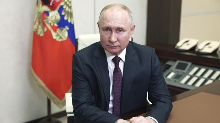 Vladimir Putin amenaza con misil avangard: "Imparable" e "invulnerable"