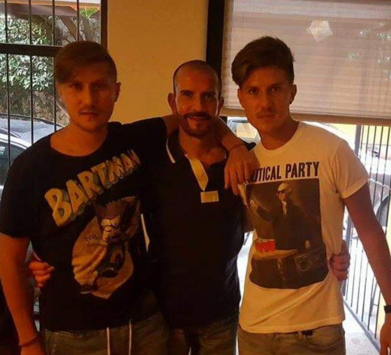 Paco Forastieri junto a los hijos que tuvo con Matilde Obregón