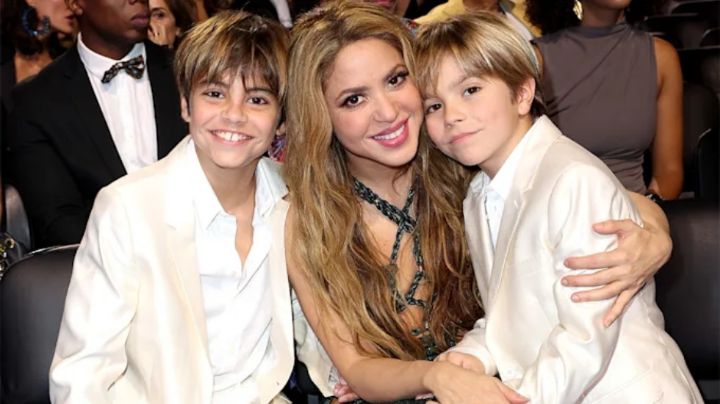 Latin Grammys 2023: Shakira hunde a Piqué; da espectacular concierto junto a Sasha y Milán