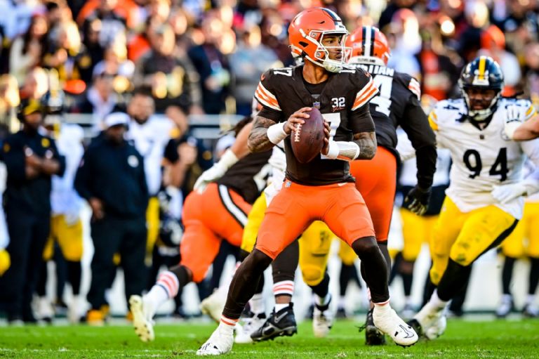 Cleveland Browns derrotan a los Pittsburgh Steelers en el último segundo del partido