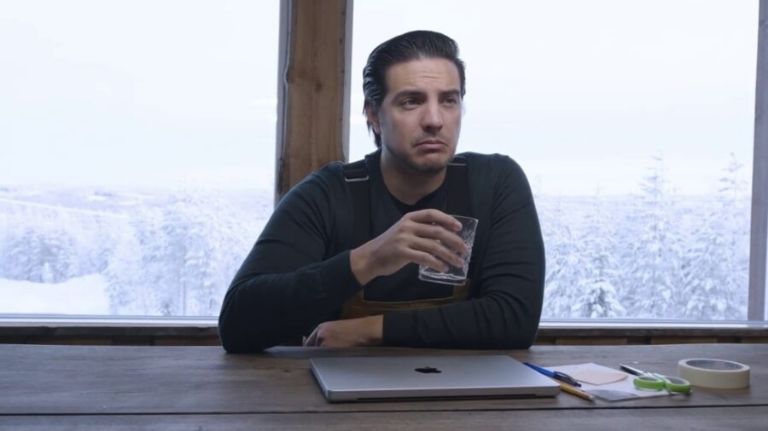 Trailer de De viaje con los Derbez: Buscando a Santa