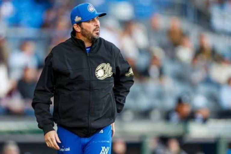 Velázquez se despide de Charros