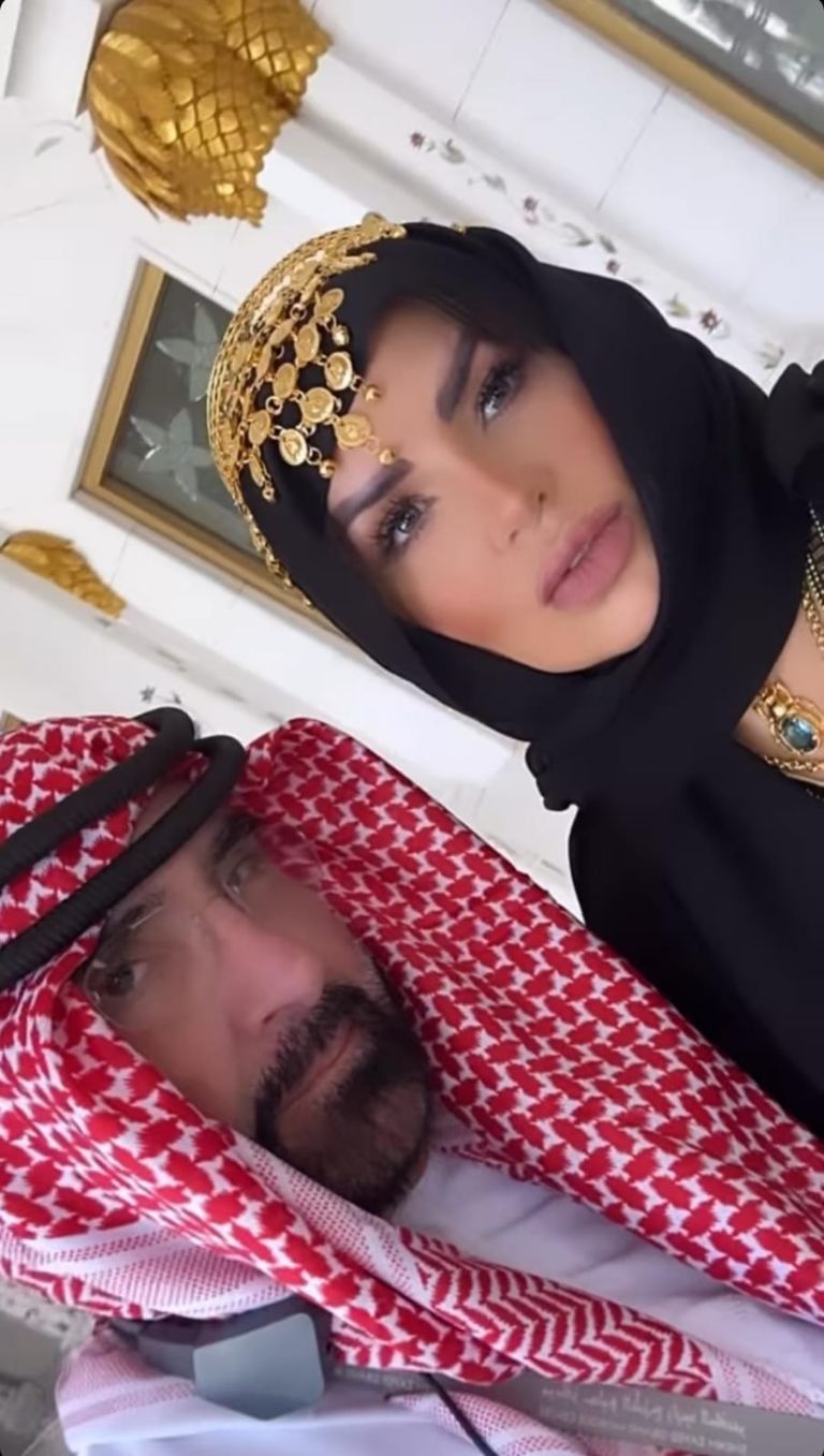 Mariana González Padilla y Vicente Jr.