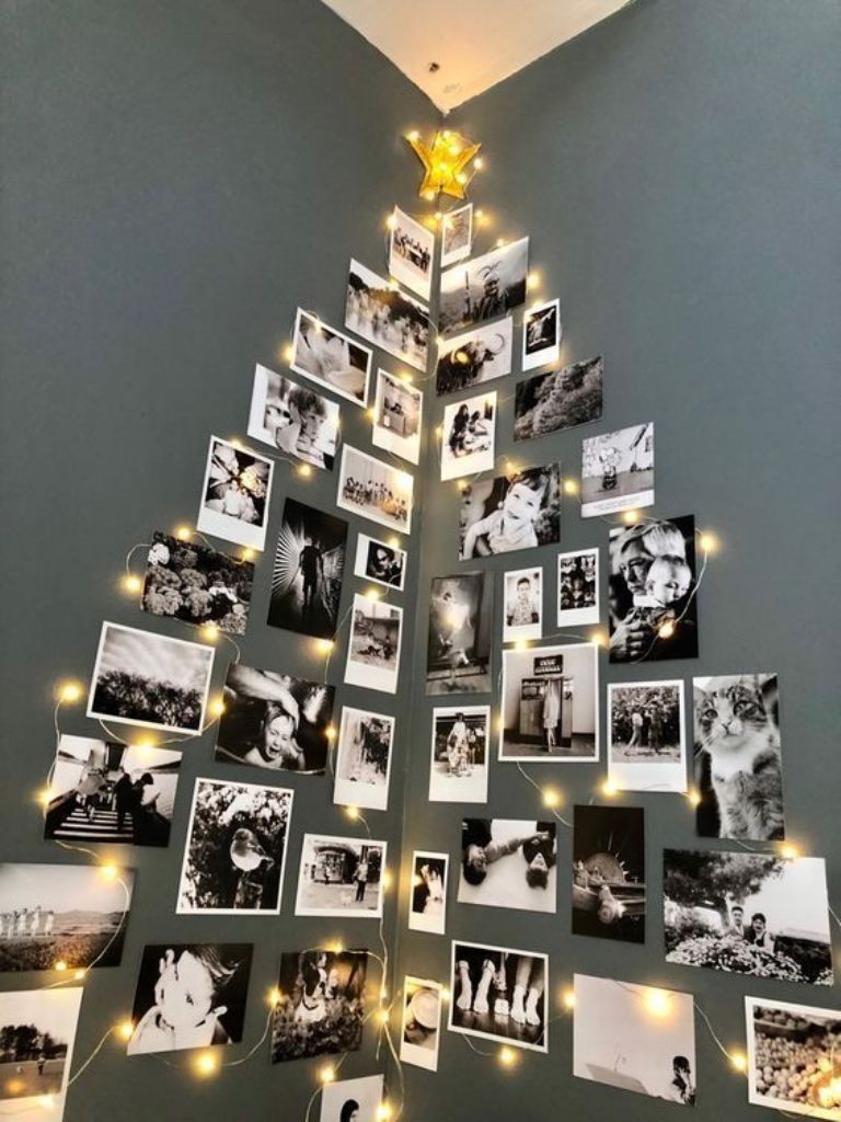 Árbol de Navidad con fotografías familiares