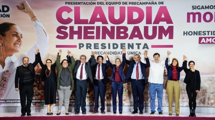 Sin Marcelo Ebrard, Claudia Sheinbaum presenta al equipo de su precampaña a la presidencia