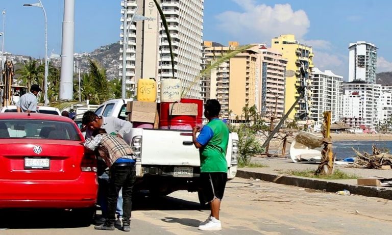 Huachicol vende gasolina en Acapulco hasta a 40 pesos el litro