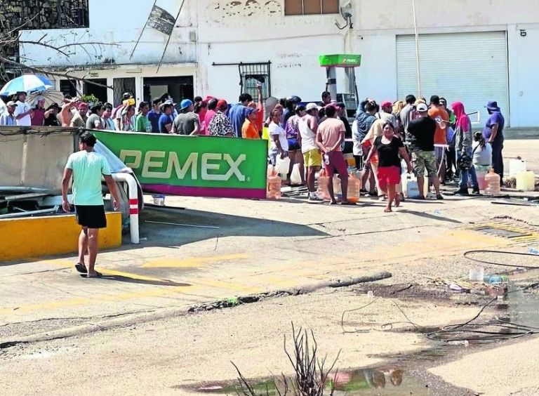 Huachicol vende gasolina en Acapulco hasta a 40 pesos el litro