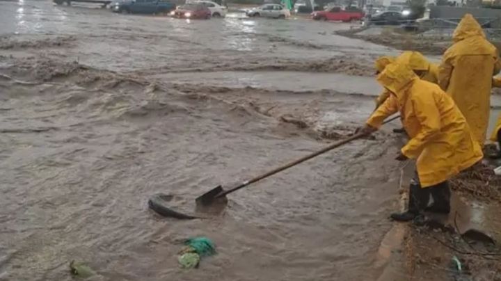 Fuertes lluvias colapsan Pachuca; se registran graves inundaciones en toda la ciudad