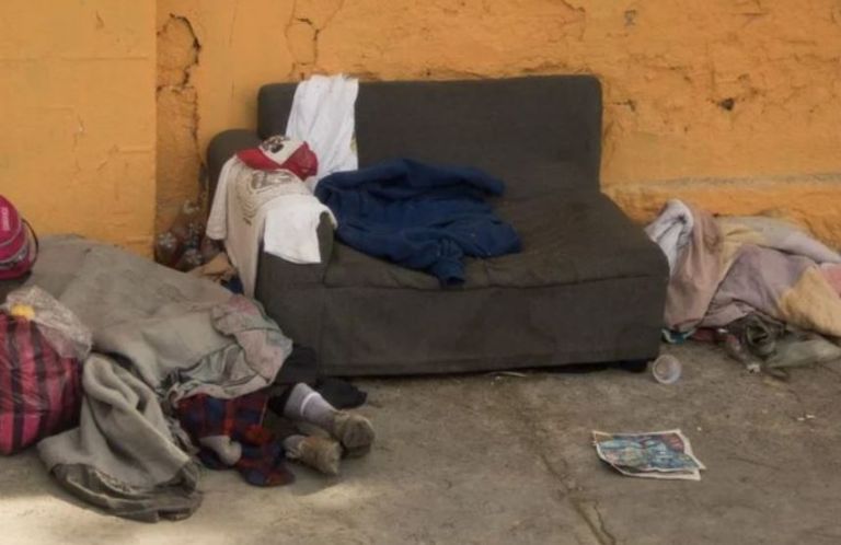 Hombre le prende fuego a mujer en CDMX