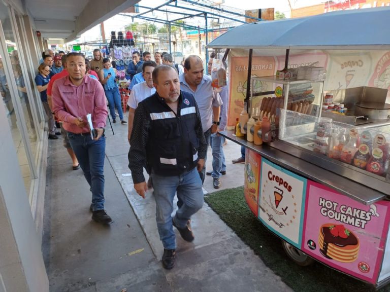 Autoridades realizan recorrido.  Foto: Cortesía