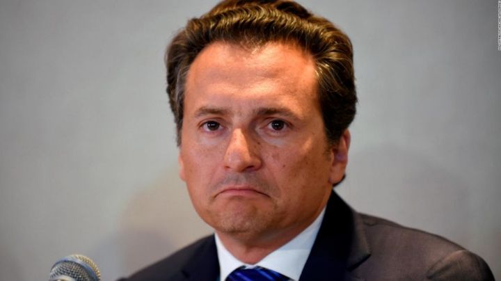 Emilio Lozoya busca libertad condicional pero audiencia se alarga y cambian de juez