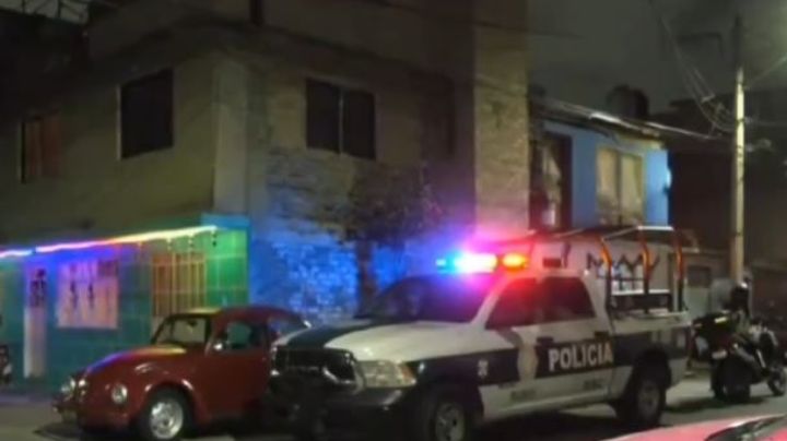 Delincuentes apuñalan a abuelita de 80 años en Iztacalco; le prenden fuego a su domicilio