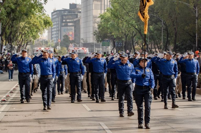 Desfile del Día del Policía en CDMX