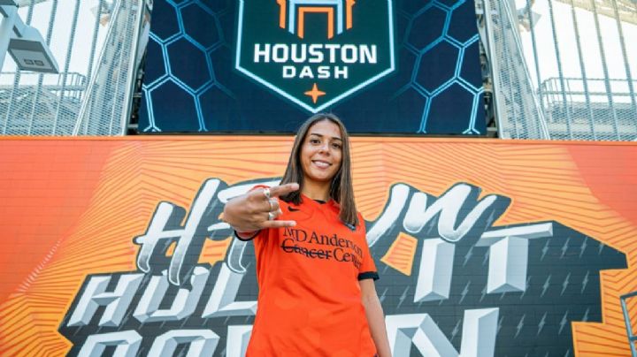 Mexicana María Sánchez se convierte en la futbolista mejor pagada de la NWSL de EU