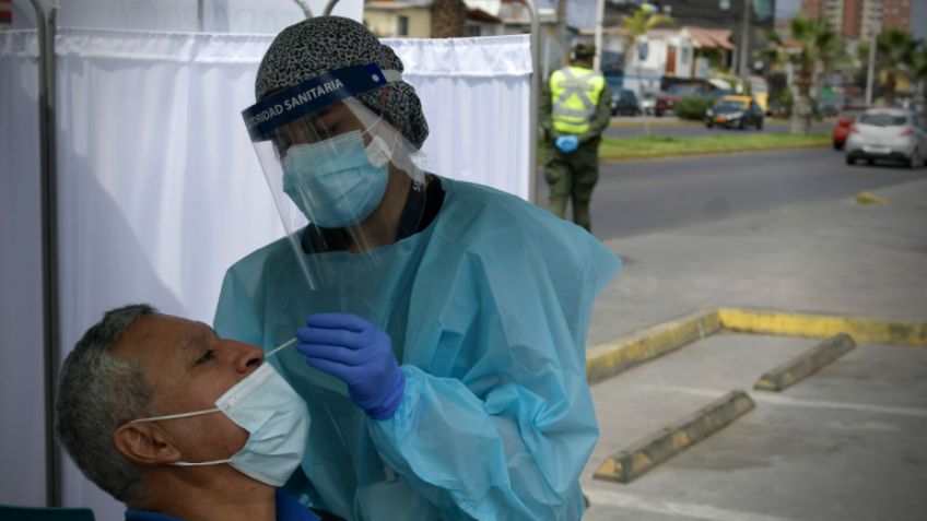 Gobierno de AMLO confirma un caso de Pirola, subvariante del Covid-19; descartan alerta