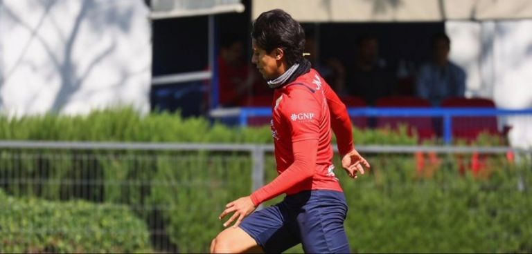 José Juan Macías está de vuelta; entra en convocatoria de Paunovic para el Chivas vs Pumas