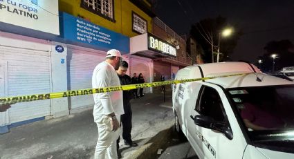 Sicarios armados ejecutan a barbero en la Venustiano Carranza y escapan en motocicleta