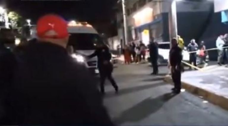 Sicarios ejecutan a barbero en la CDMX