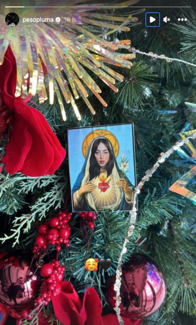 árbol de Navidad de Peso Pluma