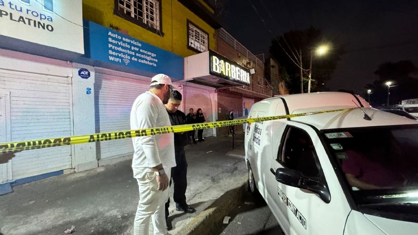 Sicarios armados ejecutan a barbero en la Venustiano Carranza y escapan en motocicleta