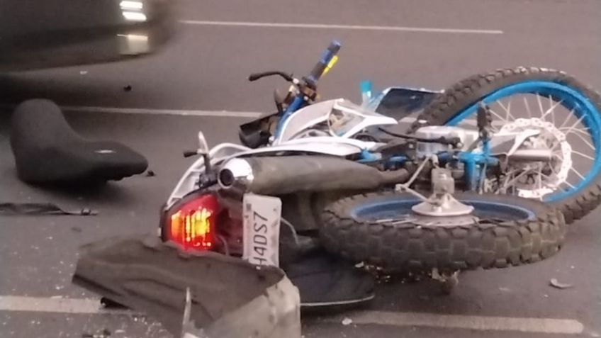 Imágenes fuertes: Motociclistas mueren a horas de Navidad en CDMX; a uno le aplastan la cabeza