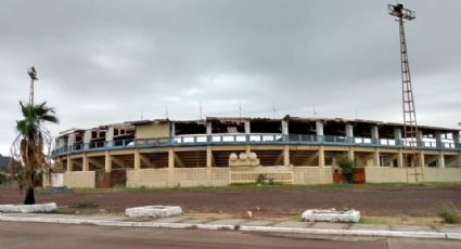 'Ponchada' la rehabilitación del estadio de beisbol en Guaymas; iniciaría durante 2023