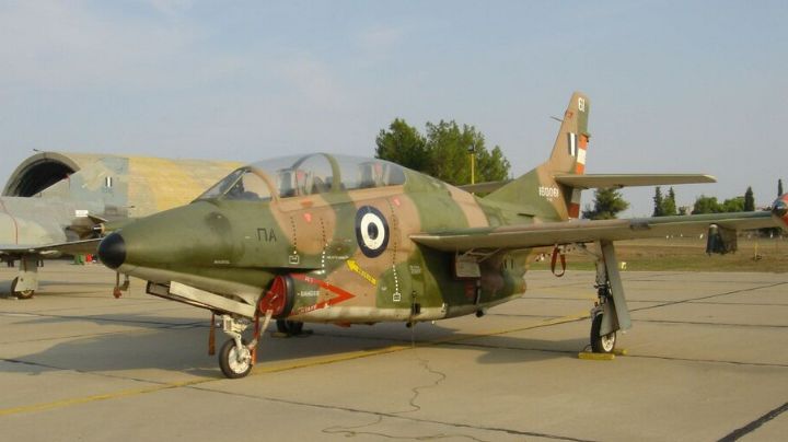 Grecia: Piloto de la Fuerza Aérea muere durante un vuelo de entrenamiento