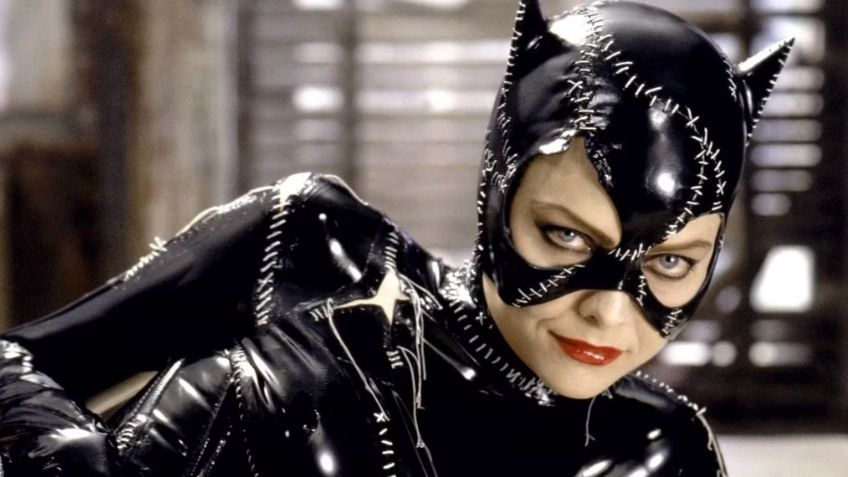 Tim Burton revela sus ideas descabelladas para el spin-off de 'Catwoman' de Michelle Pfeiffer