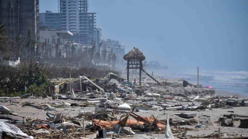 México recibe enseres domésticos de China para damnificados por el huracán 'Otis' en Acapulco