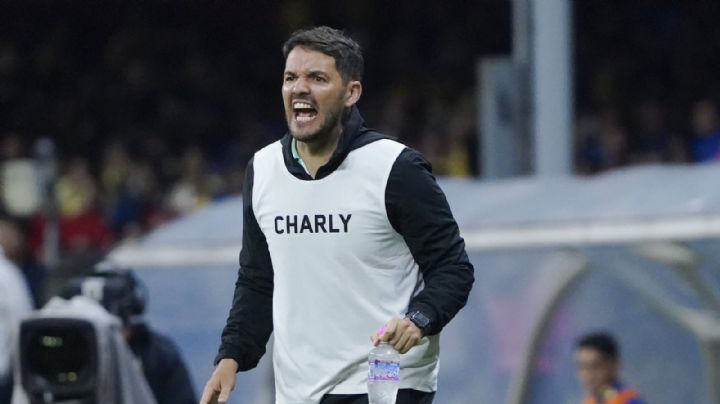 Nicolás Larcamón criticó declaraciones de Jardine sobre el arbitraje tras triunfo de América