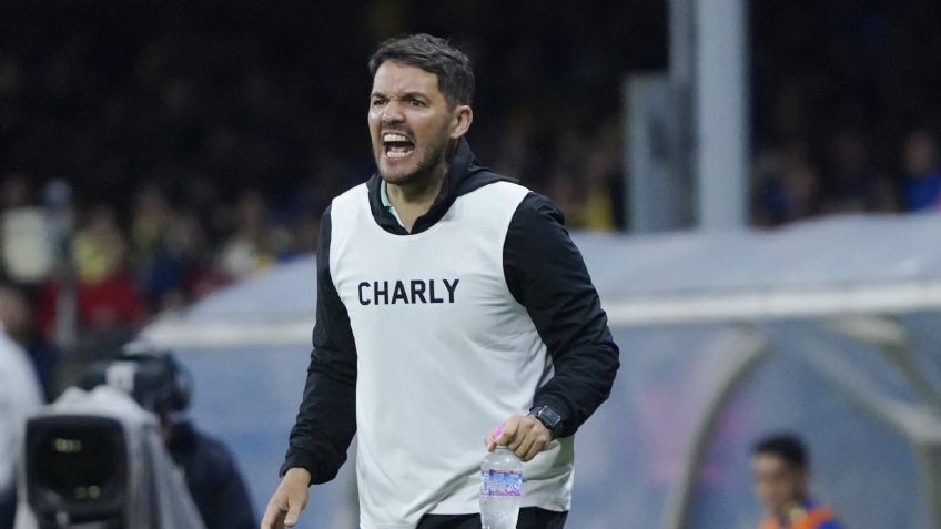 Nicolás Larcamón criticó declaraciones de Jardine sobre el arbitraje tras triunfo de América