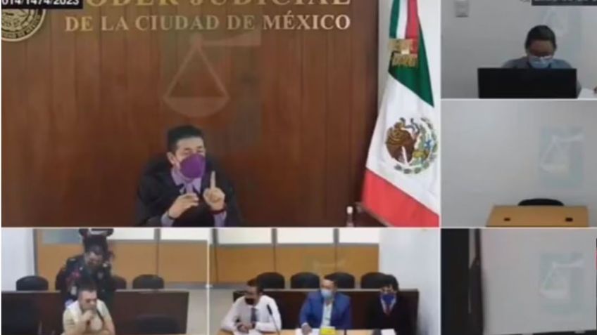 VIDEO: Sujeto acusado de violencia familiar amenaza a juez durante audiencia en CDMX