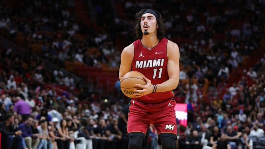 El mexicano Jaime Jáquez Jr. es elegido como el novato del mes en la NBA