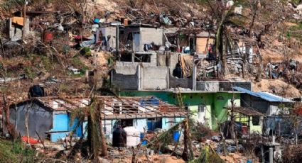 AMLO: promete restaurar casas afectadas por el Huracán ‘Otis‘ antes de terminar su sexenio