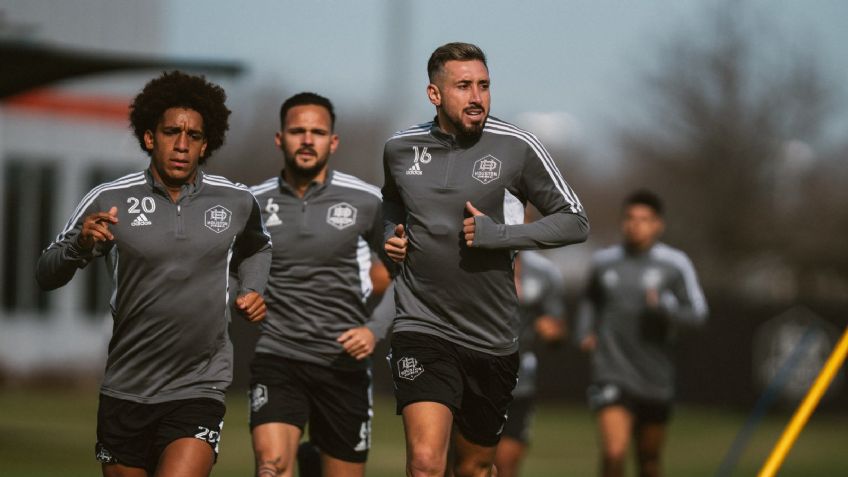 Héctor Herrera cree que este es el motivo por el que aún no se elige al técnico de la Selección Mexicana