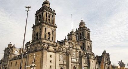 Alertan sobre nueva estafa a los visitantes de la Catedral Metropolitana de la CDMX