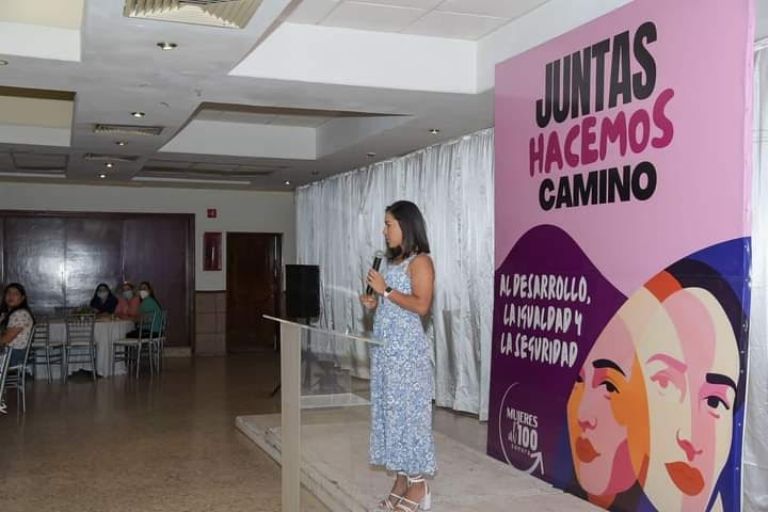  Patiño suele encabezar los mensajes hacia los miembros de la organización. Foto: Cortesía