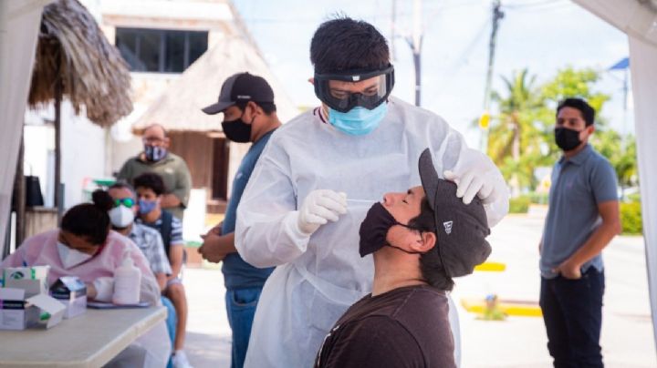 'Mañanera' de AMLO: Suman 6 semanas en reducción de Covid-19 en México, informa López-Gatell